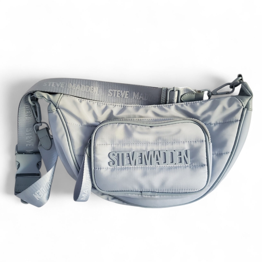 🔥STEVE MADDEN Brubrie Baby Blue Quilted‎ Puffy Sling Pack Crossbody Bag / Purse